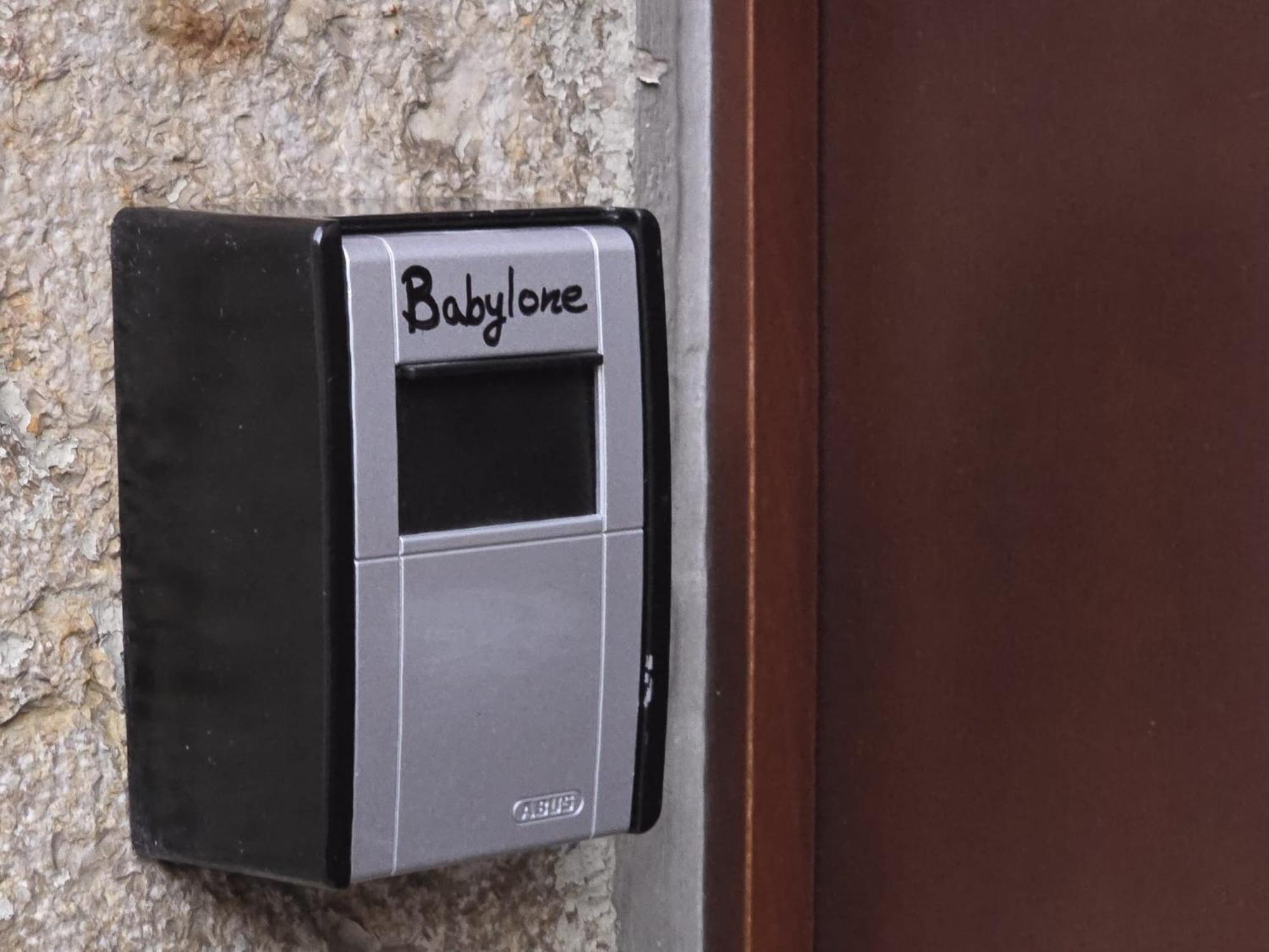 Babylone Lägenhet Orvin Exteriör bild